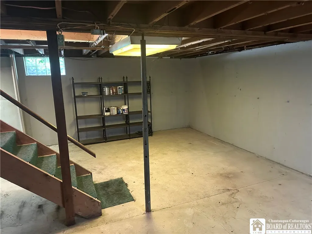 568 York Street, Olean-city, New York 14760, Olean, New York 14760, 3 Bedrooms Bedrooms, 8 Rooms Rooms,1 BathroomBathrooms,Residential,For Sale,568 York Street, Olean-city, New York 14760,R1613323