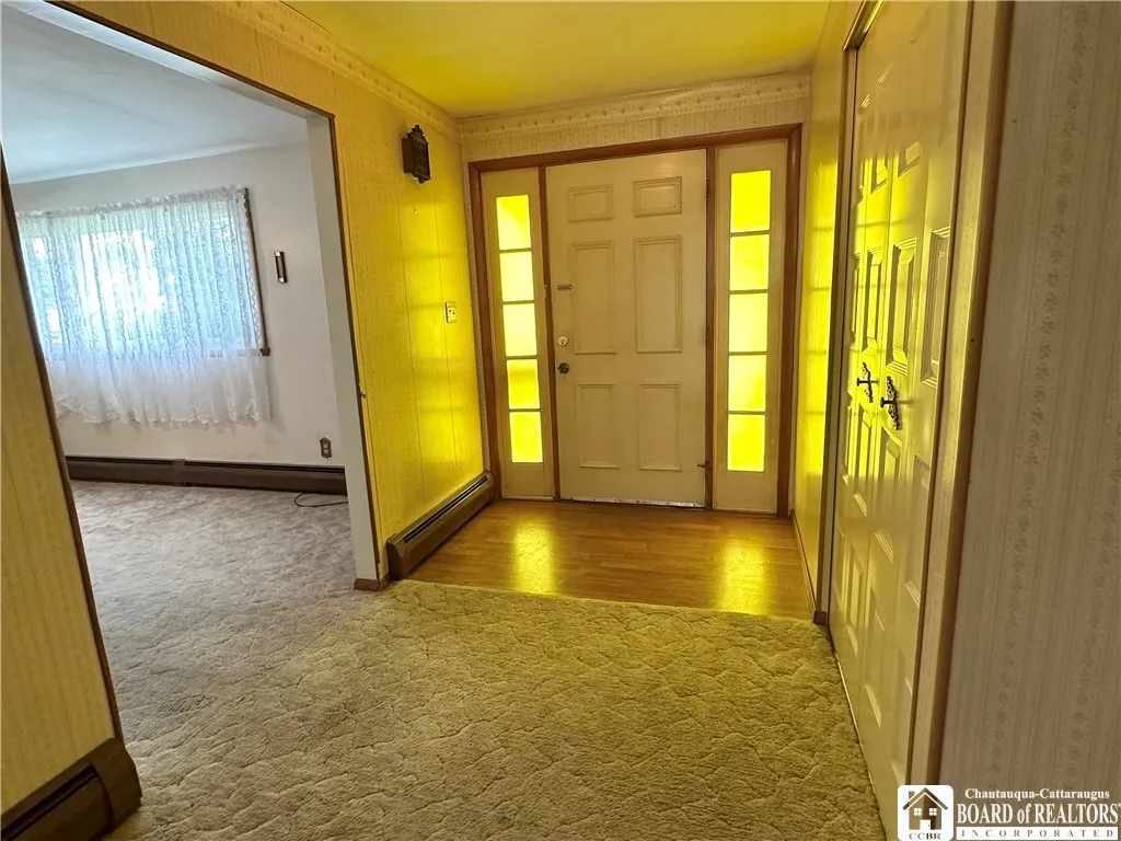 568 York Street, Olean-city, New York 14760, Olean, New York 14760, 3 Bedrooms Bedrooms, 8 Rooms Rooms,1 BathroomBathrooms,Residential,For Sale,568 York Street, Olean-city, New York 14760,R1613323
