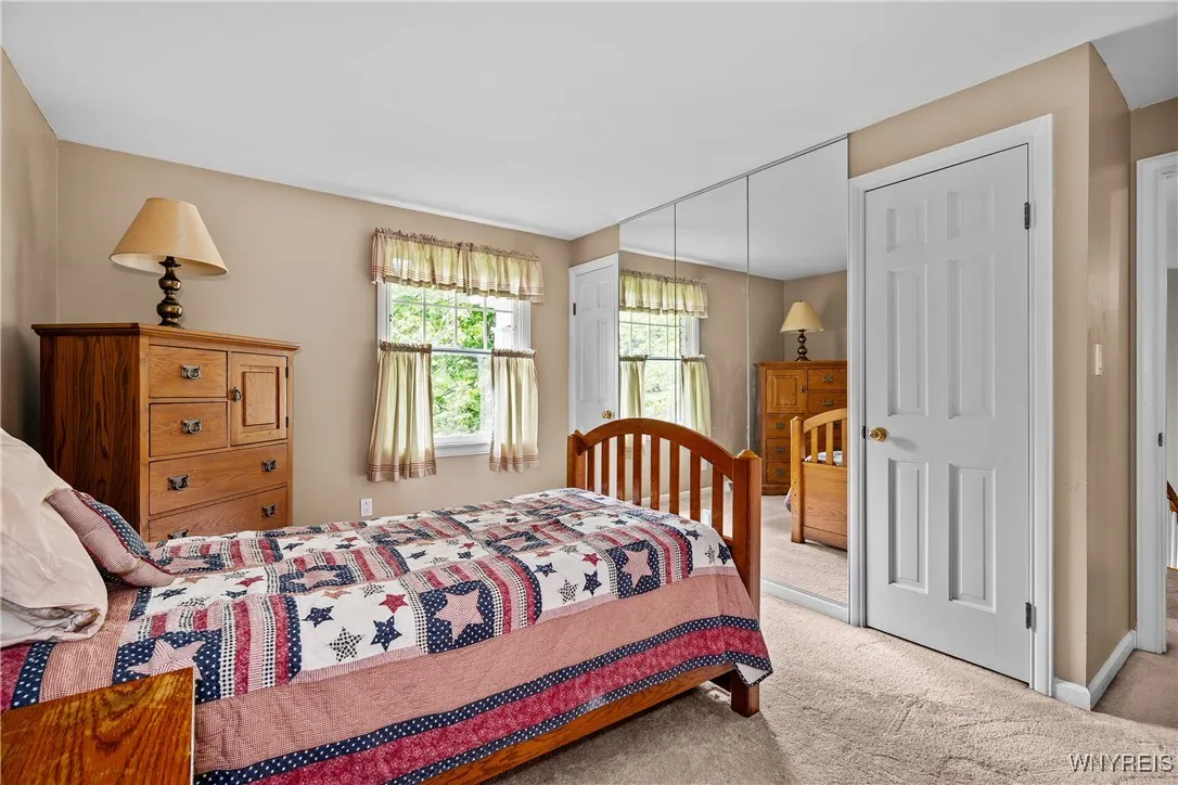 10 Knob Hill Road, Orchard Park, New York 14127, Orchard Park, New York 14127, 4 Bedrooms Bedrooms, 8 Rooms Rooms,2 BathroomsBathrooms,Residential,Closed,10 Knob Hill Road, Orchard Park, New York 14127,B1616110
