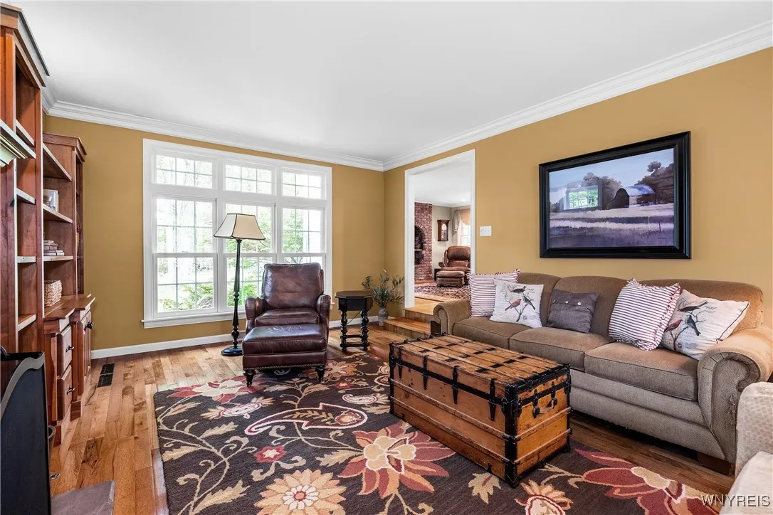 10 Knob Hill Road, Orchard Park, New York 14127, Orchard Park, New York 14127, 4 Bedrooms Bedrooms, 8 Rooms Rooms,2 BathroomsBathrooms,Residential,Closed,10 Knob Hill Road, Orchard Park, New York 14127,B1616110