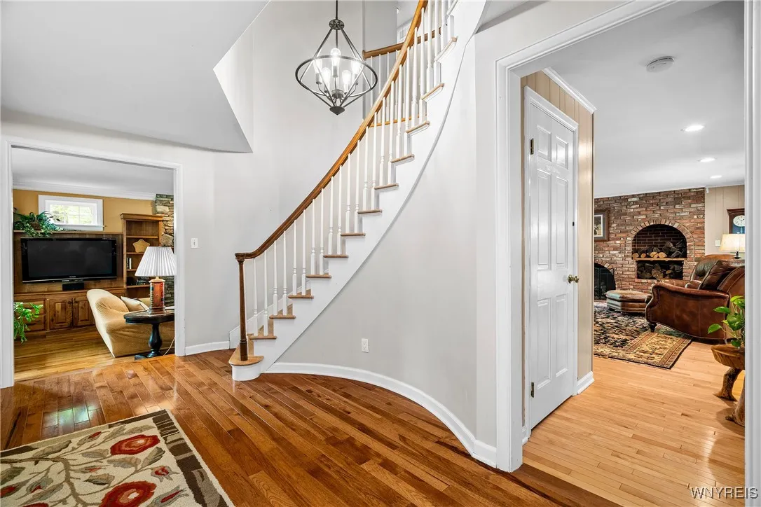 10 Knob Hill Road, Orchard Park, New York 14127, Orchard Park, New York 14127, 4 Bedrooms Bedrooms, 8 Rooms Rooms,2 BathroomsBathrooms,Residential,Closed,10 Knob Hill Road, Orchard Park, New York 14127,B1616110