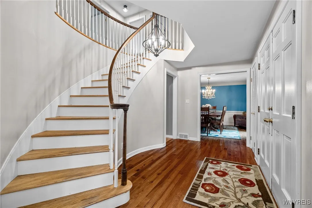 10 Knob Hill Road, Orchard Park, New York 14127, Orchard Park, New York 14127, 4 Bedrooms Bedrooms, 8 Rooms Rooms,2 BathroomsBathrooms,Residential,Closed,10 Knob Hill Road, Orchard Park, New York 14127,B1616110