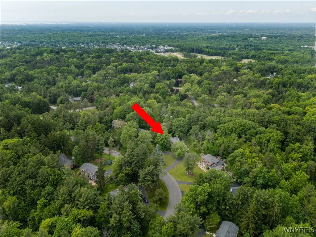 10 Knob Hill Road, Orchard Park, New York 14127, Orchard Park, New York 14127, 4 Bedrooms Bedrooms, 8 Rooms Rooms,2 BathroomsBathrooms,Residential,Closed,10 Knob Hill Road, Orchard Park, New York 14127,B1616110