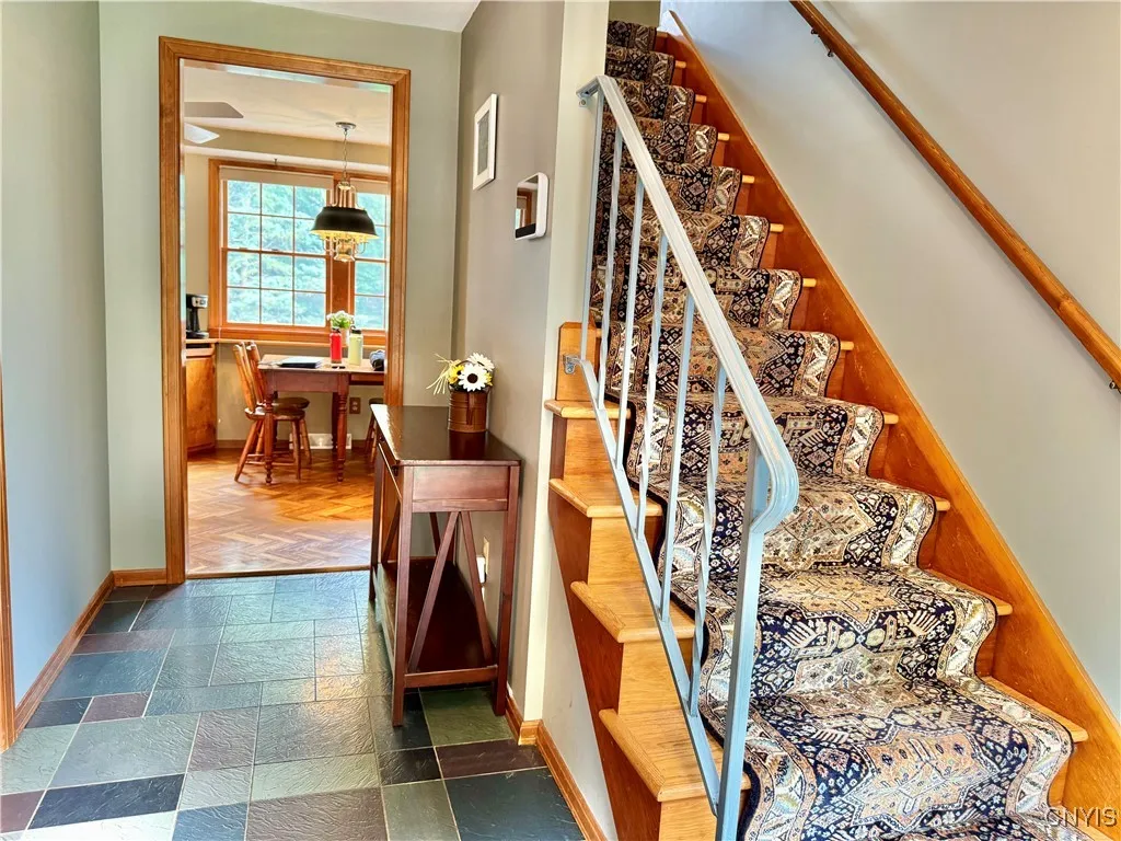 230 Thornton Circle South, Camillus, New York 1303, Camillus, New York 13031, 4 Bedrooms Bedrooms, 9 Rooms Rooms,1 BathroomBathrooms,Residential,Closed,230 Thornton Circle South, Camillus, New York 1303,0,S1614549