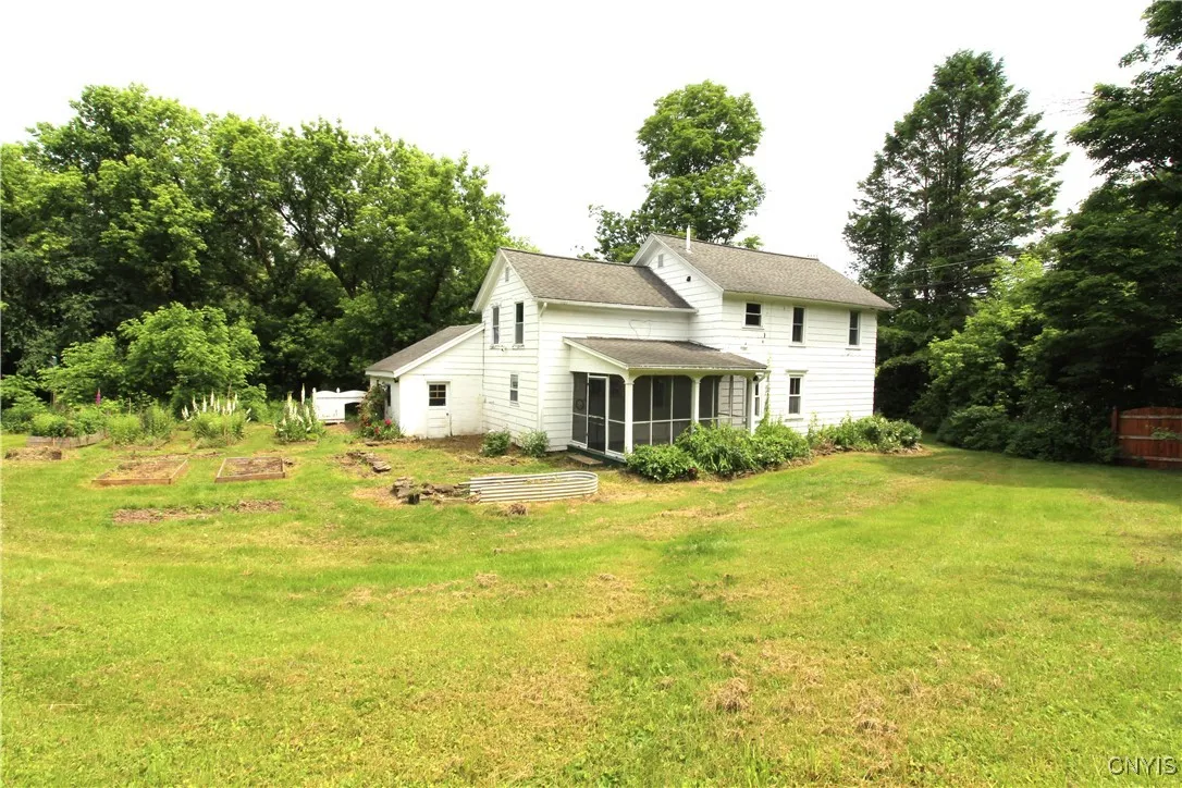 1500 Kimber Road, Dewitt, New York 13078, De Witt, New York 13078, 3 Bedrooms Bedrooms, 8 Rooms Rooms,2 BathroomsBathrooms,Residential,Closed,1500 Kimber Road, Dewitt, New York 13078,0,S1615802