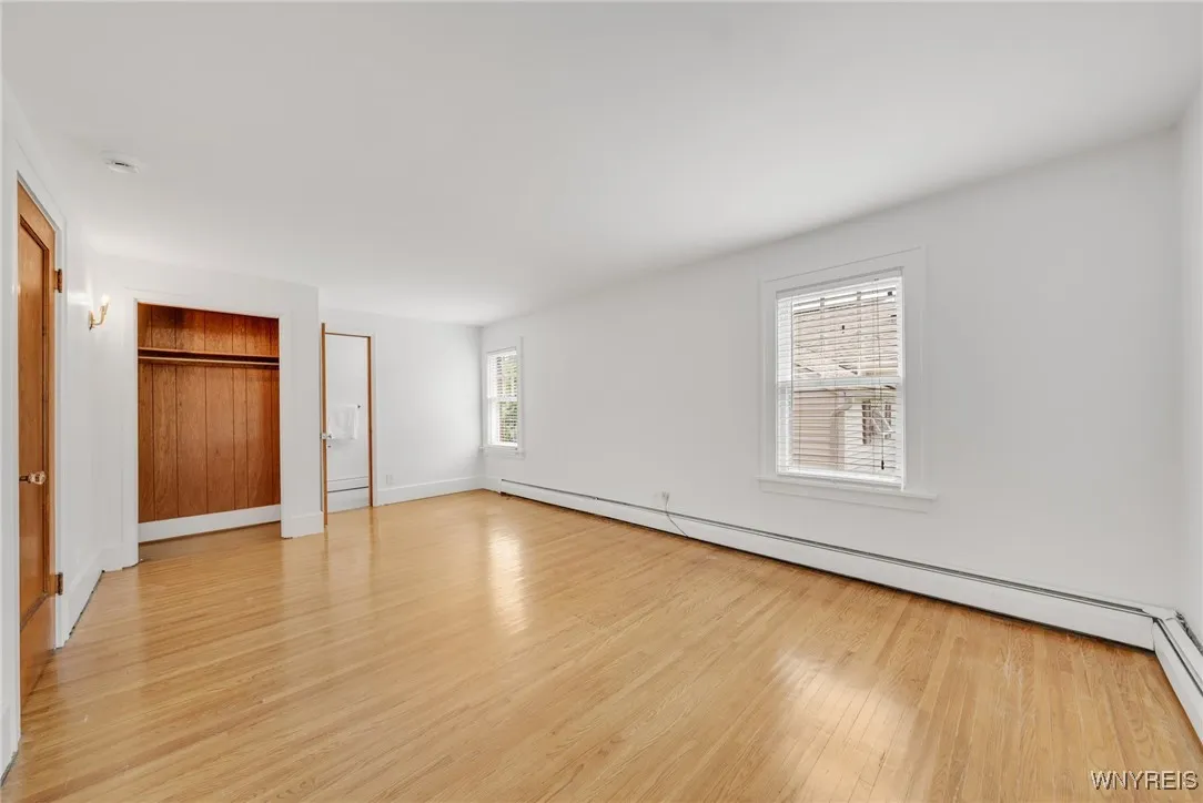 186 Roycroft Boulevard, Amherst, New York 14226, Amherst, New York 14226, 4 Bedrooms Bedrooms, 10 Rooms Rooms,2 BathroomsBathrooms,Residential,Closed,186 Roycroft Boulevard, Amherst, New York 14226,B1613541