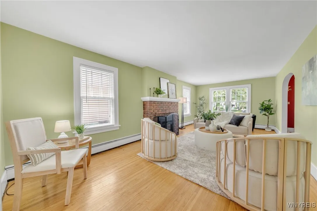 186 Roycroft Boulevard, Amherst, New York 14226, Amherst, New York 14226, 4 Bedrooms Bedrooms, 10 Rooms Rooms,2 BathroomsBathrooms,Residential,Closed,186 Roycroft Boulevard, Amherst, New York 14226,B1613541