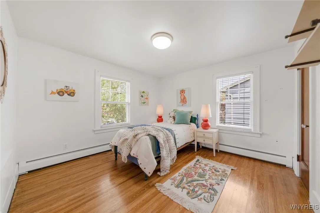 186 Roycroft Boulevard, Amherst, New York 14226, Amherst, New York 14226, 4 Bedrooms Bedrooms, 10 Rooms Rooms,2 BathroomsBathrooms,Residential,Closed,186 Roycroft Boulevard, Amherst, New York 14226,B1613541