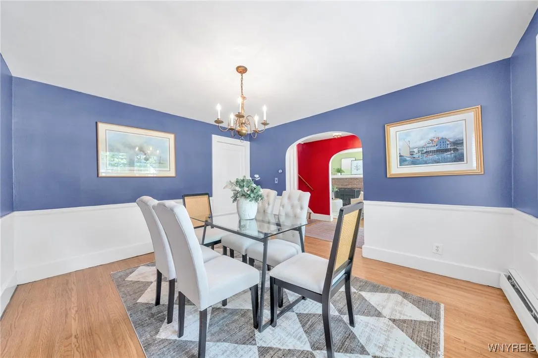 186 Roycroft Boulevard, Amherst, New York 14226, Amherst, New York 14226, 4 Bedrooms Bedrooms, 10 Rooms Rooms,2 BathroomsBathrooms,Residential,Closed,186 Roycroft Boulevard, Amherst, New York 14226,B1613541