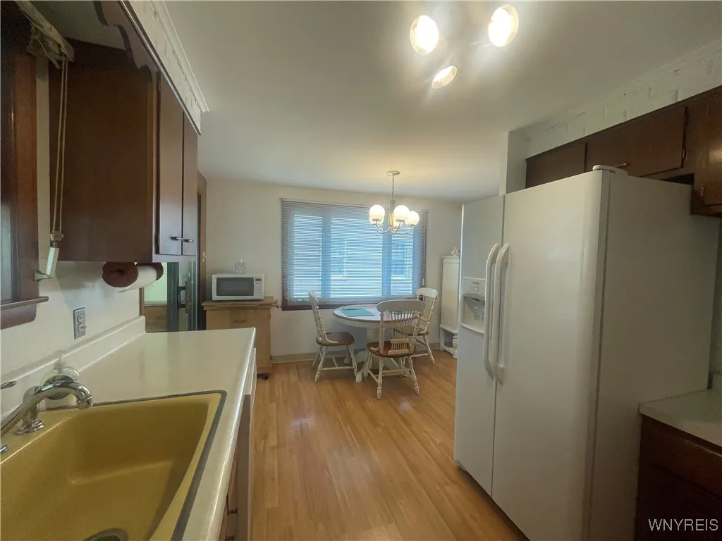 REFRIGERATOR NEG -ICE MAKER