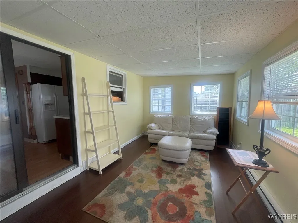 HEATED SUN ROOM