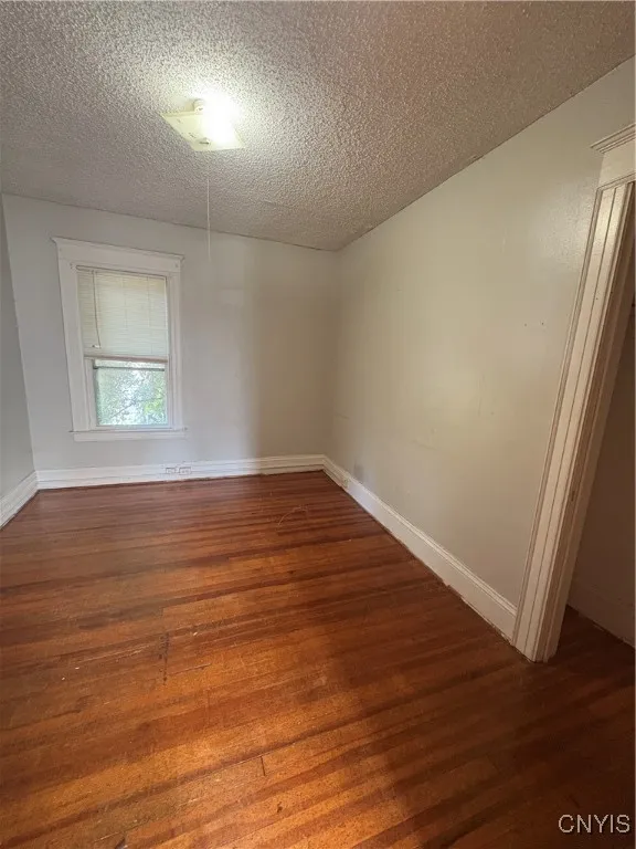 429 Grant Avenue, Syracuse, New York 13207, Syracuse, New York 13207, 6 Bedrooms Bedrooms, ,3 BathroomsBathrooms,Residential,Closed,429 Grant Avenue, Syracuse, New York 13207,0,S1613985