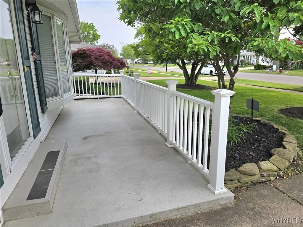 107 Greenleaf Avenue, Tonawanda-town, New York 141, Tonawanda, New York 14150, 3 Bedrooms Bedrooms, 7 Rooms Rooms,1 BathroomBathrooms,Residential,Closed,107 Greenleaf Avenue, Tonawanda-town, New York 141,B1615698