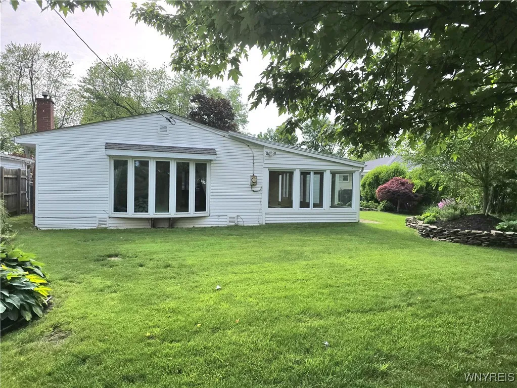 107 Greenleaf Avenue, Tonawanda-town, New York 141, Tonawanda, New York 14150, 3 Bedrooms Bedrooms, 7 Rooms Rooms,1 BathroomBathrooms,Residential,Closed,107 Greenleaf Avenue, Tonawanda-town, New York 141,B1615698