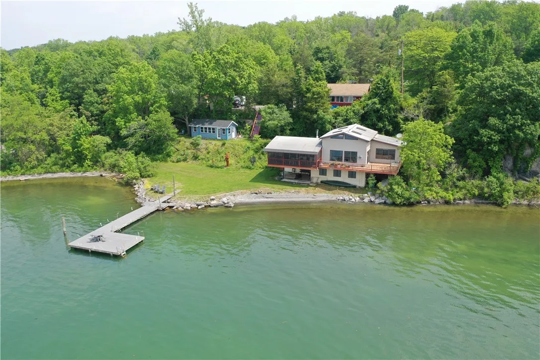1995 Lake Road, Ledyard, New York 13026, Ledyard, New York 13026, 4 Bedrooms Bedrooms, 6 Rooms Rooms,2 BathroomsBathrooms,Residential,Closed,1995 Lake Road, Ledyard, New York 13026,0,R1616309