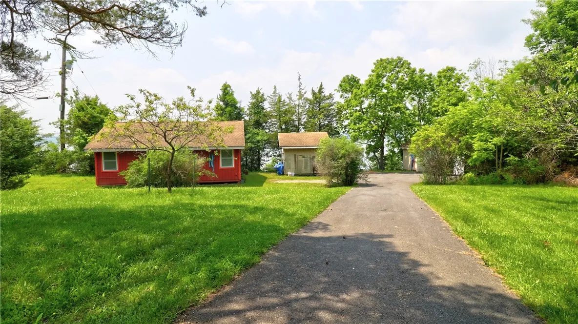 1995 Lake Road, Ledyard, New York 13026, Ledyard, New York 13026, 4 Bedrooms Bedrooms, 6 Rooms Rooms,2 BathroomsBathrooms,Residential,Closed,1995 Lake Road, Ledyard, New York 13026,0,R1616309
