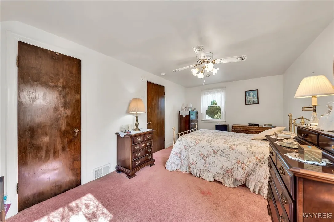 161 Willow Breeze Road, Tonawanda-town, New York 1, Tonawanda, New York 14223, 2 Bedrooms Bedrooms, 8 Rooms Rooms,1 BathroomBathrooms,Residential,Closed,161 Willow Breeze Road, Tonawanda-town, New York 1,0,B1616347