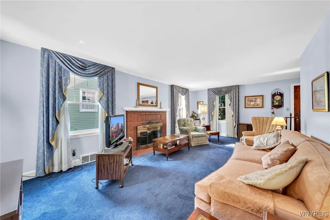 161 Willow Breeze Road, Tonawanda-town, New York 1, Tonawanda, New York 14223, 2 Bedrooms Bedrooms, 8 Rooms Rooms,1 BathroomBathrooms,Residential,Closed,161 Willow Breeze Road, Tonawanda-town, New York 1,0,B1616347