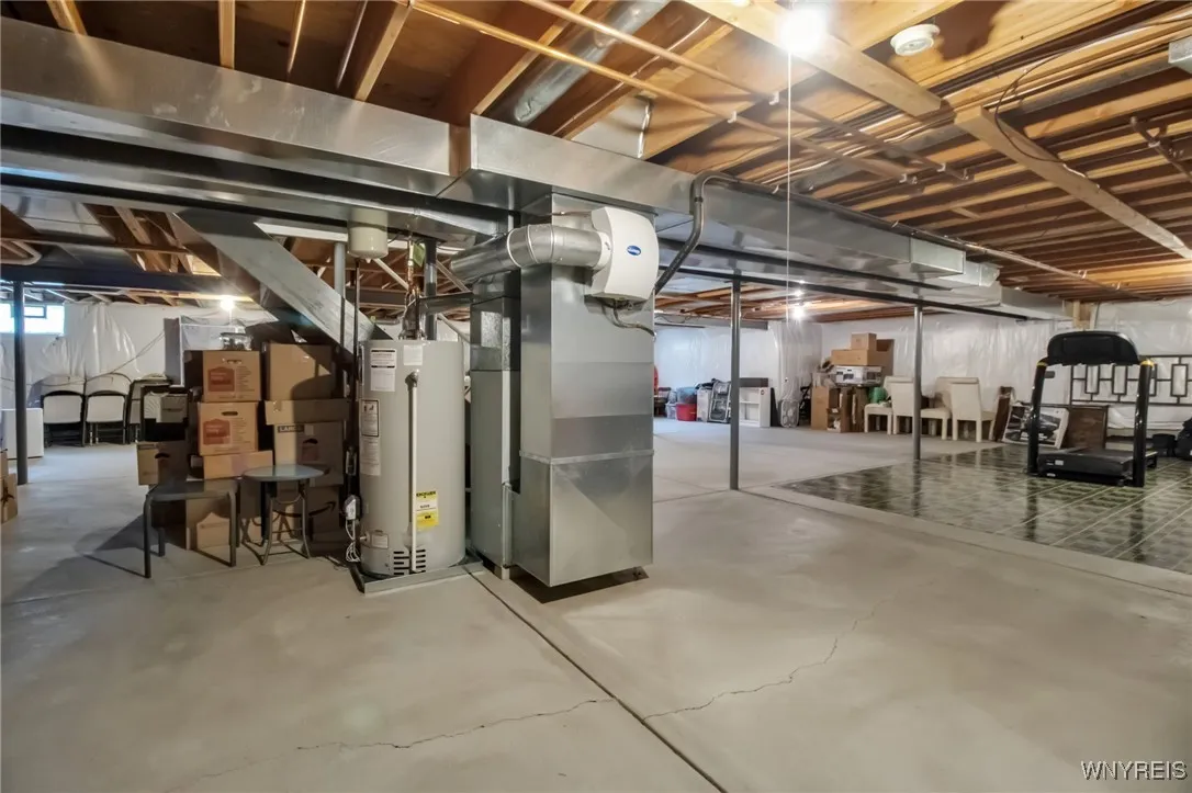 8476 Chadway Court, Clarence, New York 14221, Clarence, New York 14221, 2 Bedrooms Bedrooms, 6 Rooms Rooms,2 BathroomsBathrooms,Residential,Closed,8476 Chadway Court, Clarence, New York 14221,0,B1616407