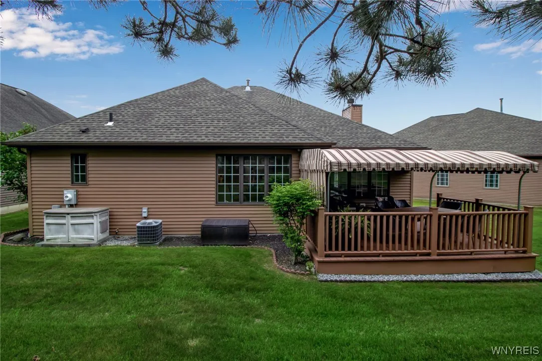 8476 Chadway Court, Clarence, New York 14221, Clarence, New York 14221, 2 Bedrooms Bedrooms, 6 Rooms Rooms,2 BathroomsBathrooms,Residential,Closed,8476 Chadway Court, Clarence, New York 14221,0,B1616407