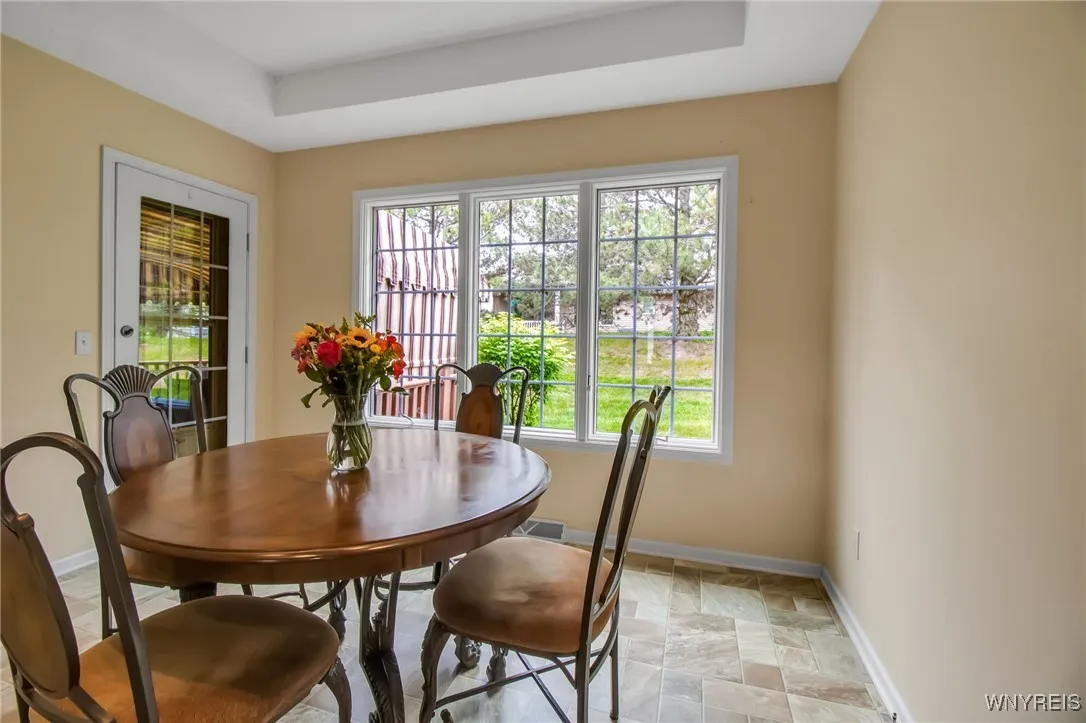 8476 Chadway Court, Clarence, New York 14221, Clarence, New York 14221, 2 Bedrooms Bedrooms, 6 Rooms Rooms,2 BathroomsBathrooms,Residential,Closed,8476 Chadway Court, Clarence, New York 14221,0,B1616407