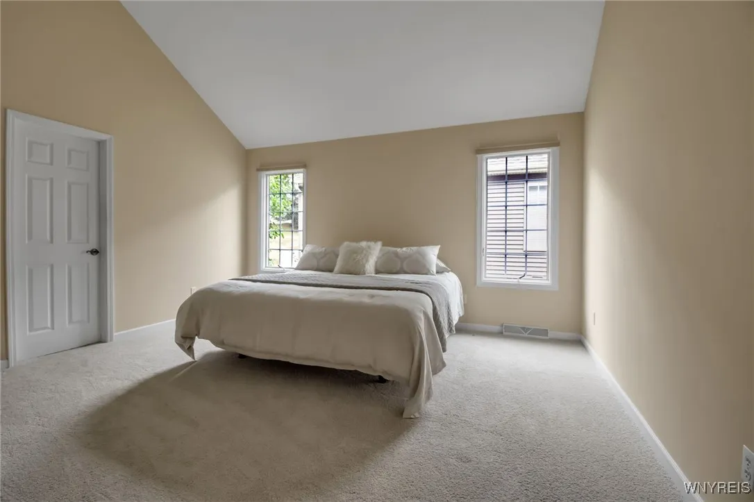 8476 Chadway Court, Clarence, New York 14221, Clarence, New York 14221, 2 Bedrooms Bedrooms, 6 Rooms Rooms,2 BathroomsBathrooms,Residential,Closed,8476 Chadway Court, Clarence, New York 14221,0,B1616407