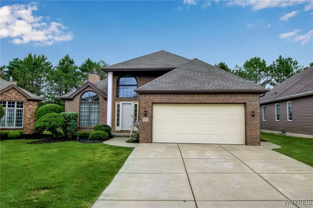 8476 Chadway Court, Clarence, New York 14221, Clarence, New York 14221, 2 Bedrooms Bedrooms, 6 Rooms Rooms,2 BathroomsBathrooms,Residential,Closed,8476 Chadway Court, Clarence, New York 14221,0,B1616407