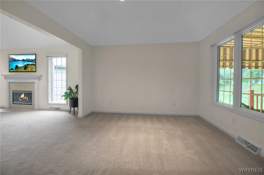 8476 Chadway Court, Clarence, New York 14221, Clarence, New York 14221, 2 Bedrooms Bedrooms, 6 Rooms Rooms,2 BathroomsBathrooms,Residential,Closed,8476 Chadway Court, Clarence, New York 14221,0,B1616407