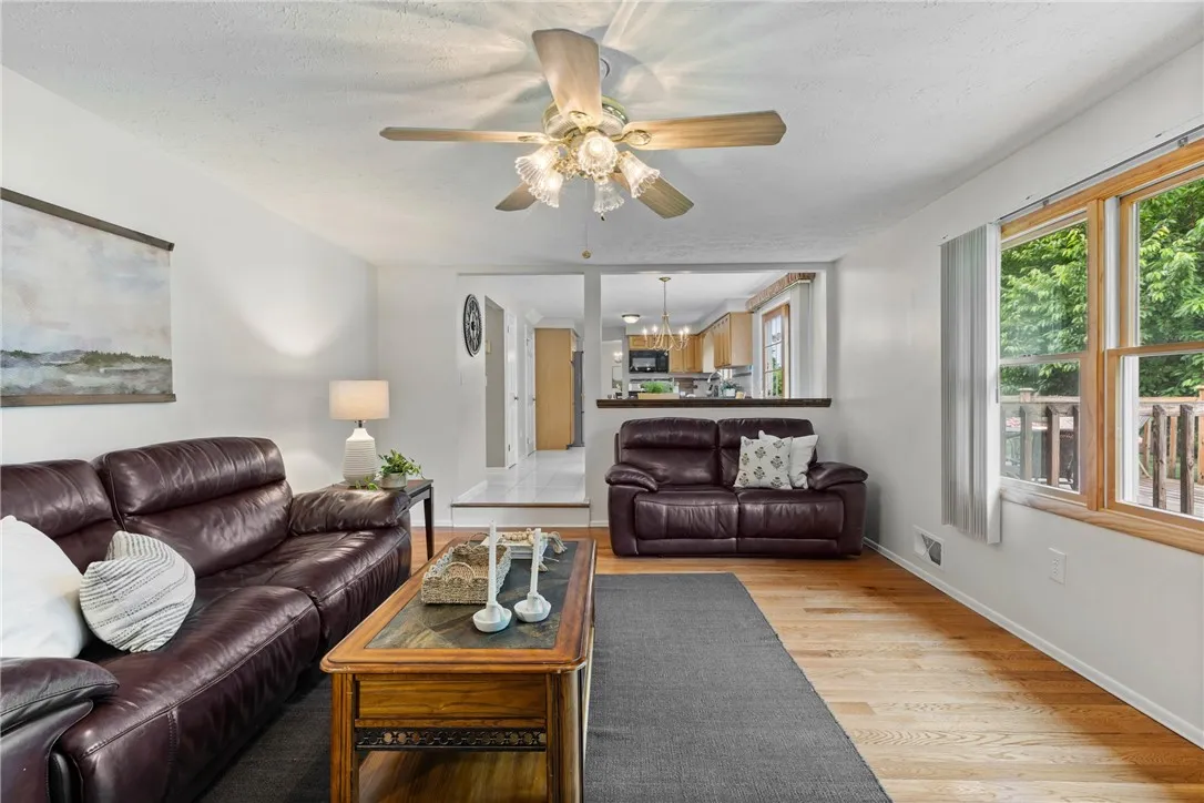 105 Kirkstone Pass, Greece, New York 14626, Greece, New York 14626, 3 Bedrooms Bedrooms, 8 Rooms Rooms,2 BathroomsBathrooms,Residential,Closed,105 Kirkstone Pass, Greece, New York 14626,R1615150