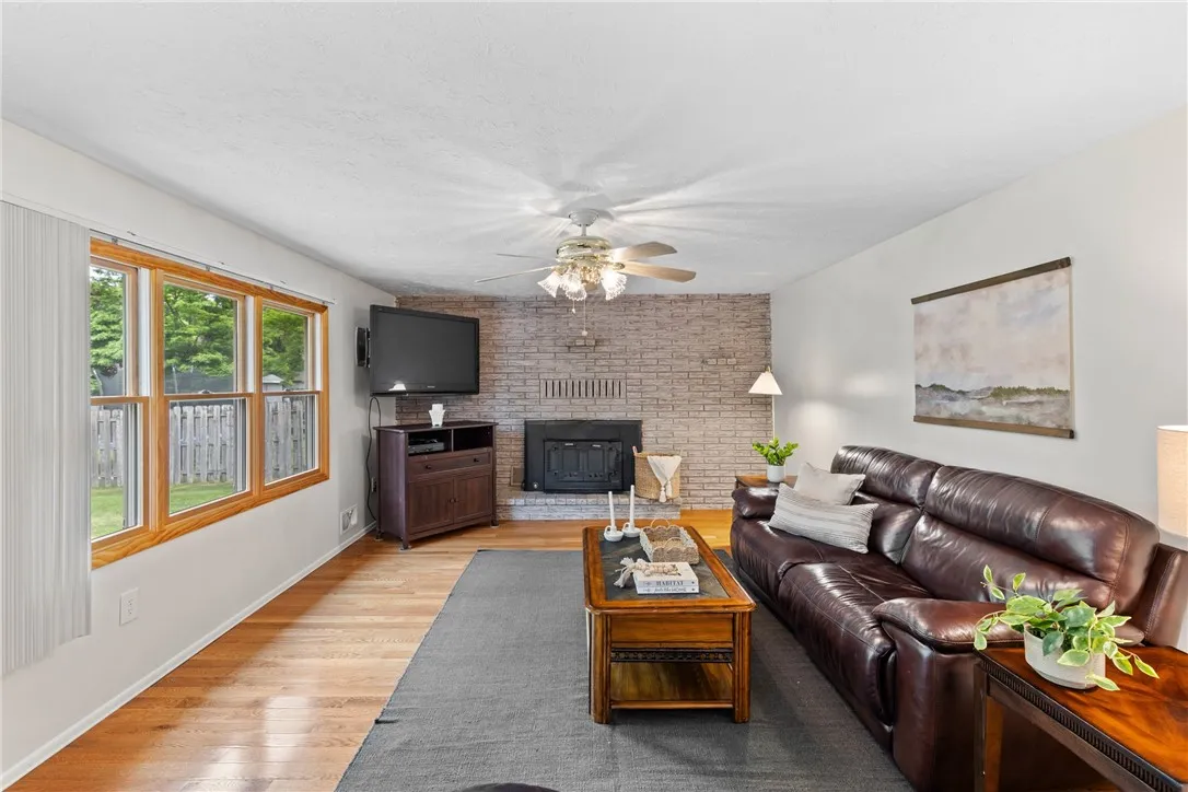 105 Kirkstone Pass, Greece, New York 14626, Greece, New York 14626, 3 Bedrooms Bedrooms, 8 Rooms Rooms,2 BathroomsBathrooms,Residential,Closed,105 Kirkstone Pass, Greece, New York 14626,R1615150