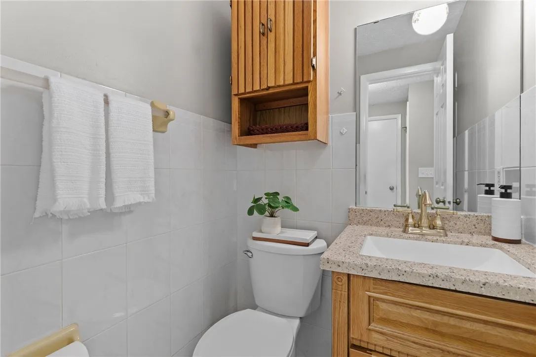 105 Kirkstone Pass, Greece, New York 14626, Greece, New York 14626, 3 Bedrooms Bedrooms, 8 Rooms Rooms,2 BathroomsBathrooms,Residential,Closed,105 Kirkstone Pass, Greece, New York 14626,R1615150