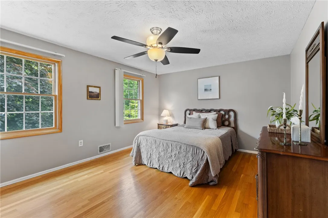 105 Kirkstone Pass, Greece, New York 14626, Greece, New York 14626, 3 Bedrooms Bedrooms, 8 Rooms Rooms,2 BathroomsBathrooms,Residential,Closed,105 Kirkstone Pass, Greece, New York 14626,R1615150