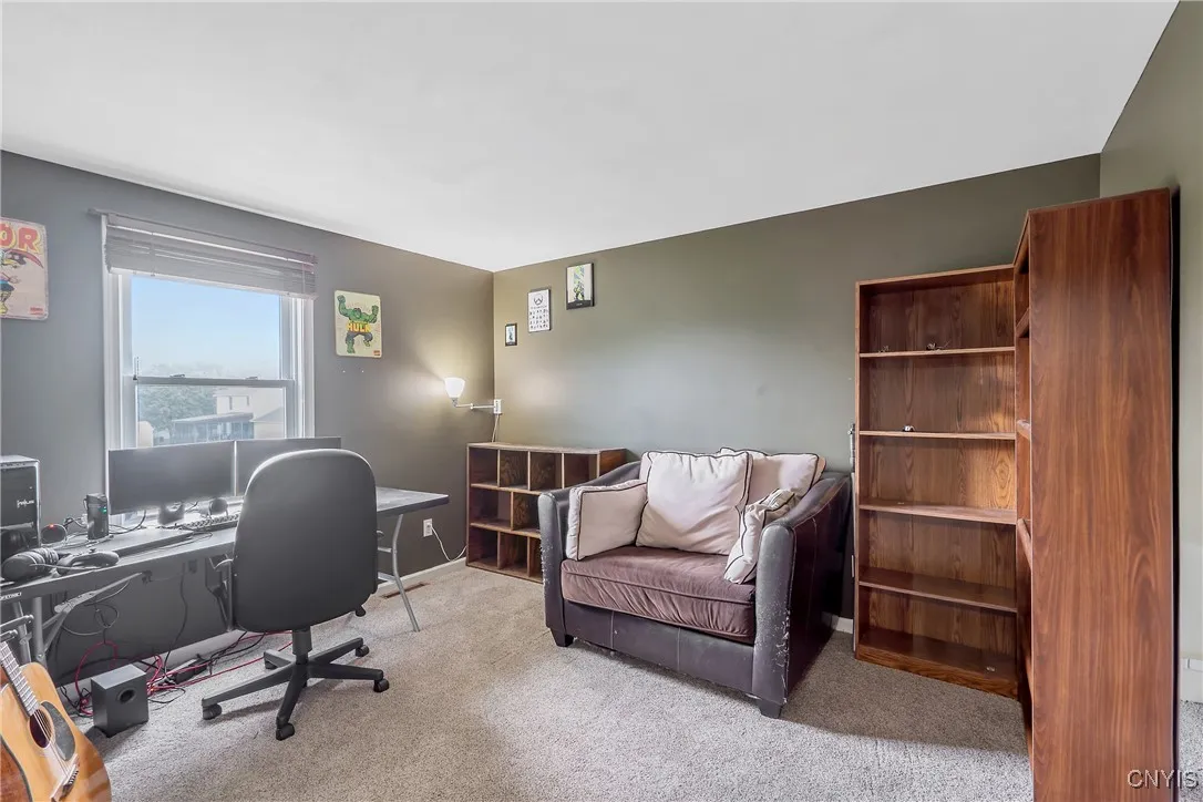 8115 Circuit Rider, Cicero, New York 13039, Cicero, New York 13039, 3 Bedrooms Bedrooms, 6 Rooms Rooms,1 BathroomBathrooms,Residential,Closed,8115 Circuit Rider, Cicero, New York 13039,S1615976