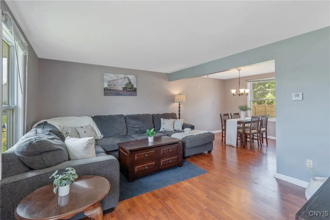 8115 Circuit Rider, Cicero, New York 13039, Cicero, New York 13039, 3 Bedrooms Bedrooms, 6 Rooms Rooms,1 BathroomBathrooms,Residential,Closed,8115 Circuit Rider, Cicero, New York 13039,S1615976