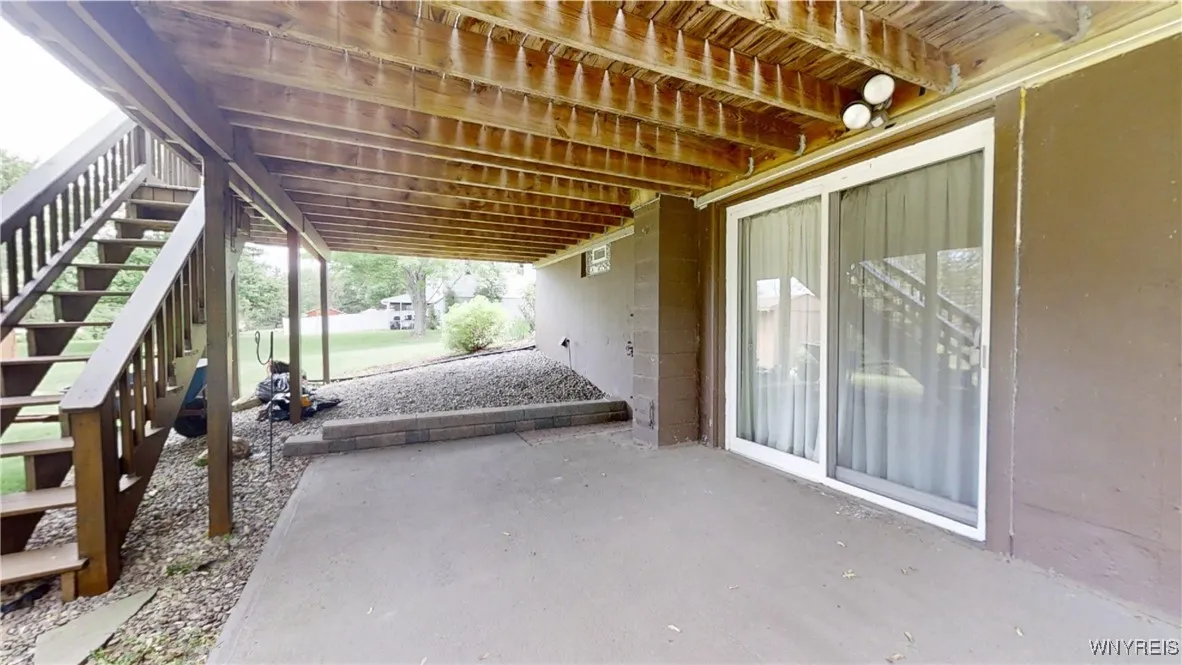 4779 Beach Ridge Road, Pendleton, New York 14094, Pendleton, New York 14094, 2 Bedrooms Bedrooms, 6 Rooms Rooms,2 BathroomsBathrooms,Residential,Closed,4779 Beach Ridge Road, Pendleton, New York 14094,B1616201