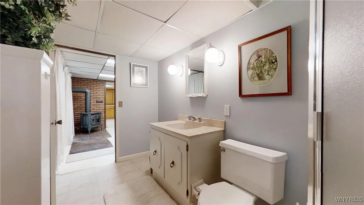 4779 Beach Ridge Road, Pendleton, New York 14094, Pendleton, New York 14094, 2 Bedrooms Bedrooms, 6 Rooms Rooms,2 BathroomsBathrooms,Residential,Closed,4779 Beach Ridge Road, Pendleton, New York 14094,B1616201