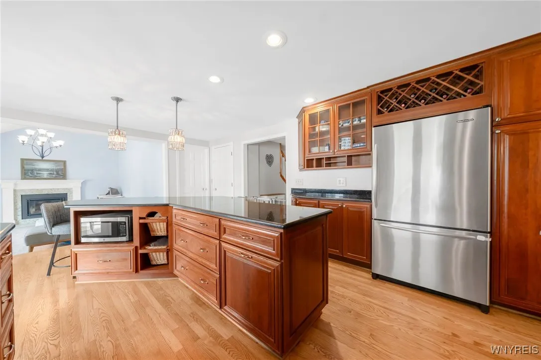 18 Stony Brook Drive, Lancaster, New York 14086, Lancaster, New York 14086, 4 Bedrooms Bedrooms, 8 Rooms Rooms,2 BathroomsBathrooms,Residential,Closed,18 Stony Brook Drive, Lancaster, New York 14086,0,B1616404