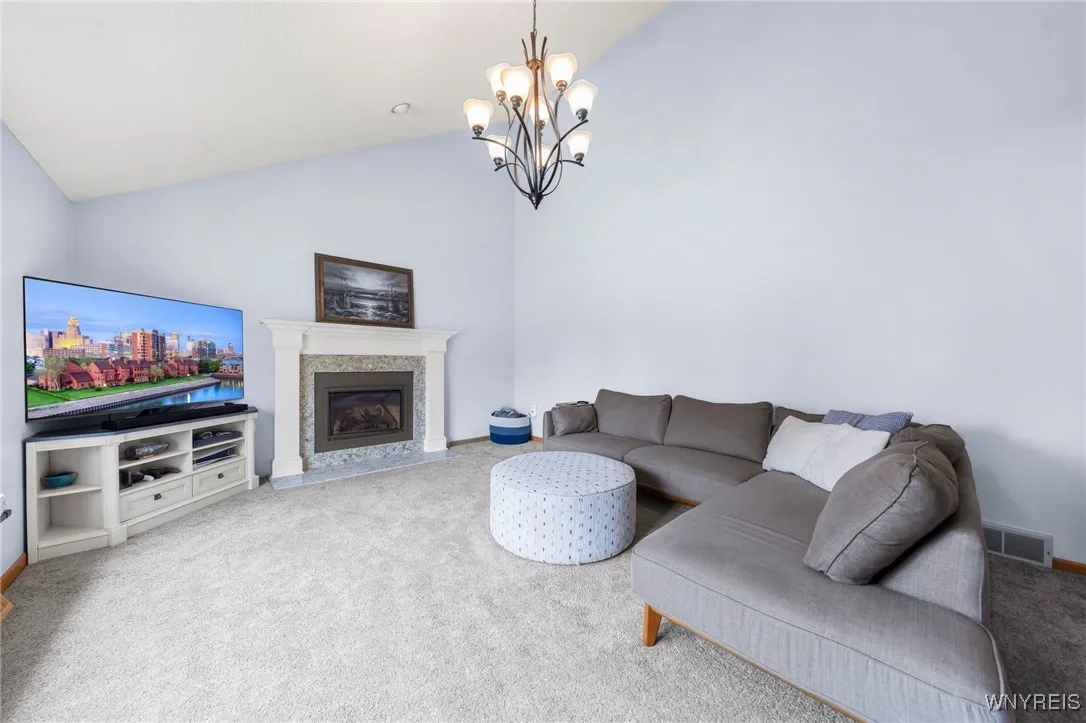 18 Stony Brook Drive, Lancaster, New York 14086, Lancaster, New York 14086, 4 Bedrooms Bedrooms, 8 Rooms Rooms,2 BathroomsBathrooms,Residential,Closed,18 Stony Brook Drive, Lancaster, New York 14086,0,B1616404