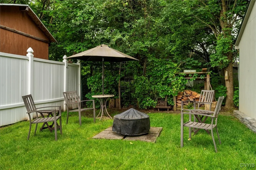 237 Thieme Place, Utica, New York 13502, Utica, New York 13502, 2 Bedrooms Bedrooms, 9 Rooms Rooms,1 BathroomBathrooms,Residential,Closed,237 Thieme Place, Utica, New York 13502,S1614463