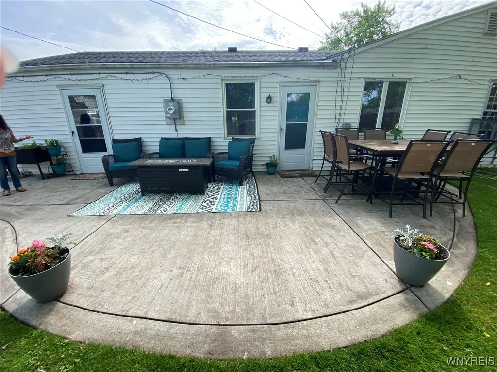 New backyard patio!