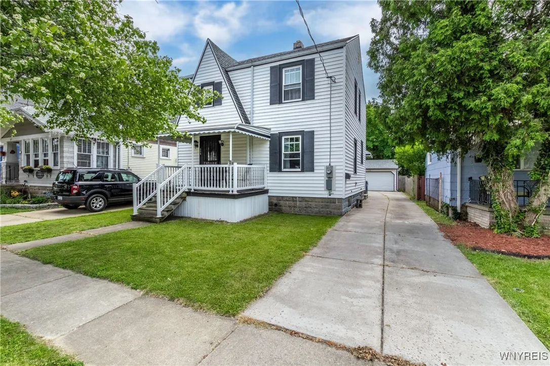 209 Geary Street, Buffalo, New York 14210, Buffalo, New York 14210, 3 Bedrooms Bedrooms, 7 Rooms Rooms,2 BathroomsBathrooms,Residential,Closed,209 Geary Street, Buffalo, New York 14210,0,B1613046
