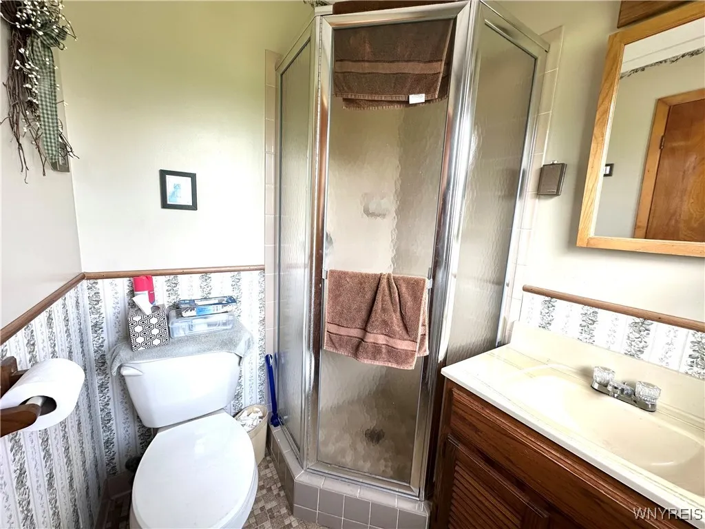 9718 Pearson Road, Hartland, New York 14105, Hartland, New York 14105, 3 Bedrooms Bedrooms, 10 Rooms Rooms,2 BathroomsBathrooms,Residential,Closed,9718 Pearson Road, Hartland, New York 14105,0,B1615804