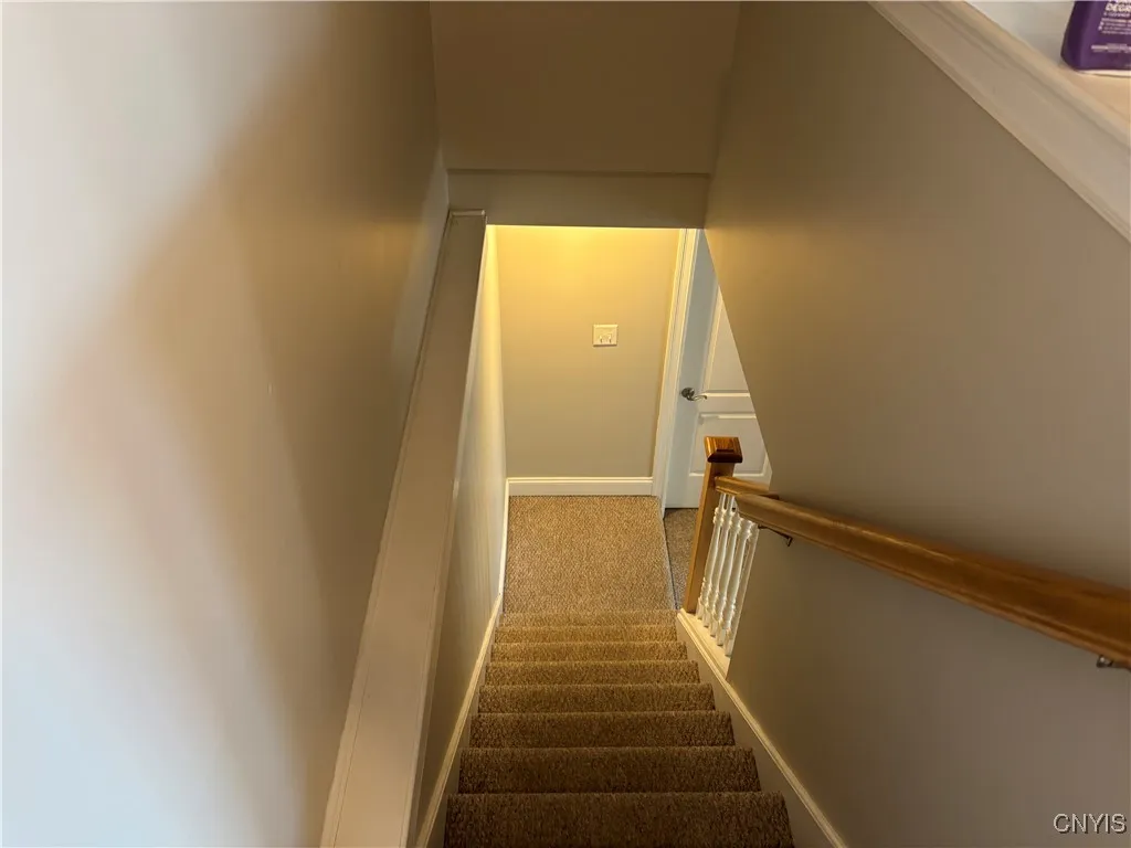 165 Shaker, Camillus, New York 13031, Camillus, New York 13031, 3 Bedrooms Bedrooms, ,2 BathroomsBathrooms,Residential,Closed,165 Shaker, Camillus, New York 13031,S1609265