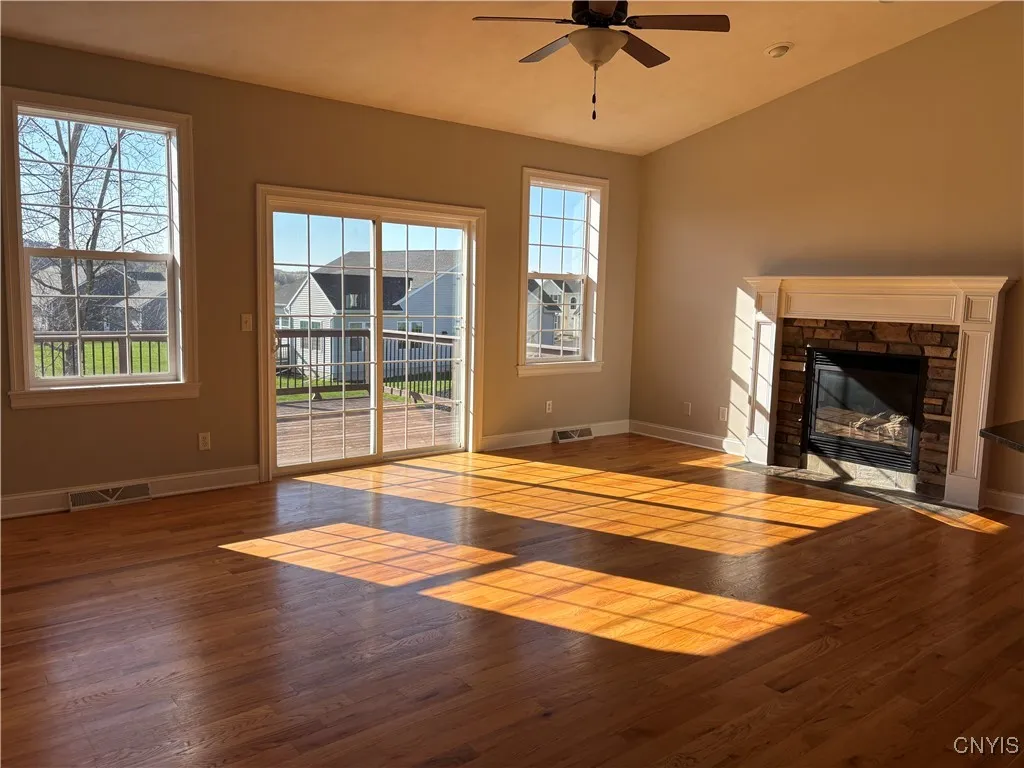 165 Shaker, Camillus, New York 13031, Camillus, New York 13031, 3 Bedrooms Bedrooms, ,2 BathroomsBathrooms,Residential,Closed,165 Shaker, Camillus, New York 13031,S1609265
