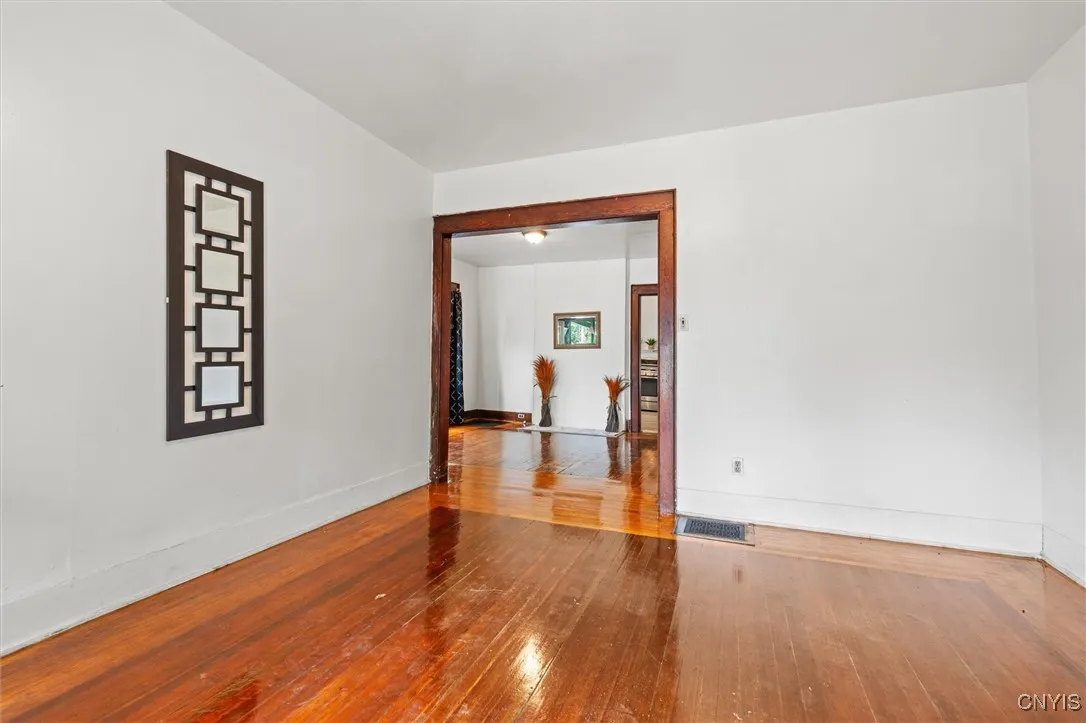 905-07 Tallman Street, Syracuse, New York 13204, Syracuse, New York 13204, 6 Bedrooms Bedrooms, ,4 BathroomsBathrooms,Residential,Closed,905-07 Tallman Street, Syracuse, New York 13204,0,S1615501