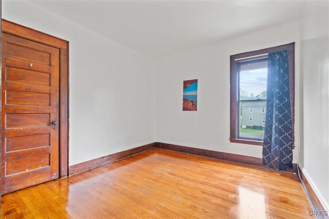 905-07 Tallman Street, Syracuse, New York 13204, Syracuse, New York 13204, 6 Bedrooms Bedrooms, ,4 BathroomsBathrooms,Residential,Closed,905-07 Tallman Street, Syracuse, New York 13204,0,S1615501