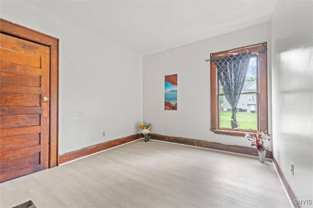 905-07 Tallman Street, Syracuse, New York 13204, Syracuse, New York 13204, 6 Bedrooms Bedrooms, ,4 BathroomsBathrooms,Residential,Closed,905-07 Tallman Street, Syracuse, New York 13204,0,S1615501