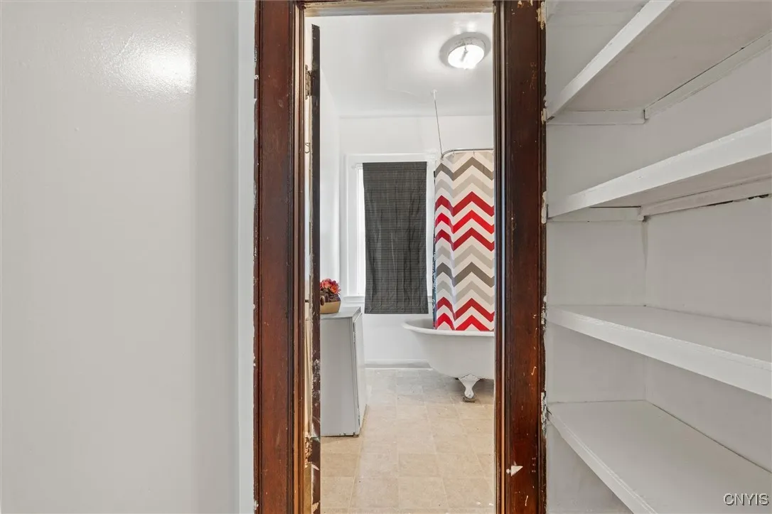 905-07 Tallman Street, Syracuse, New York 13204, Syracuse, New York 13204, 6 Bedrooms Bedrooms, ,4 BathroomsBathrooms,Residential,Closed,905-07 Tallman Street, Syracuse, New York 13204,0,S1615501