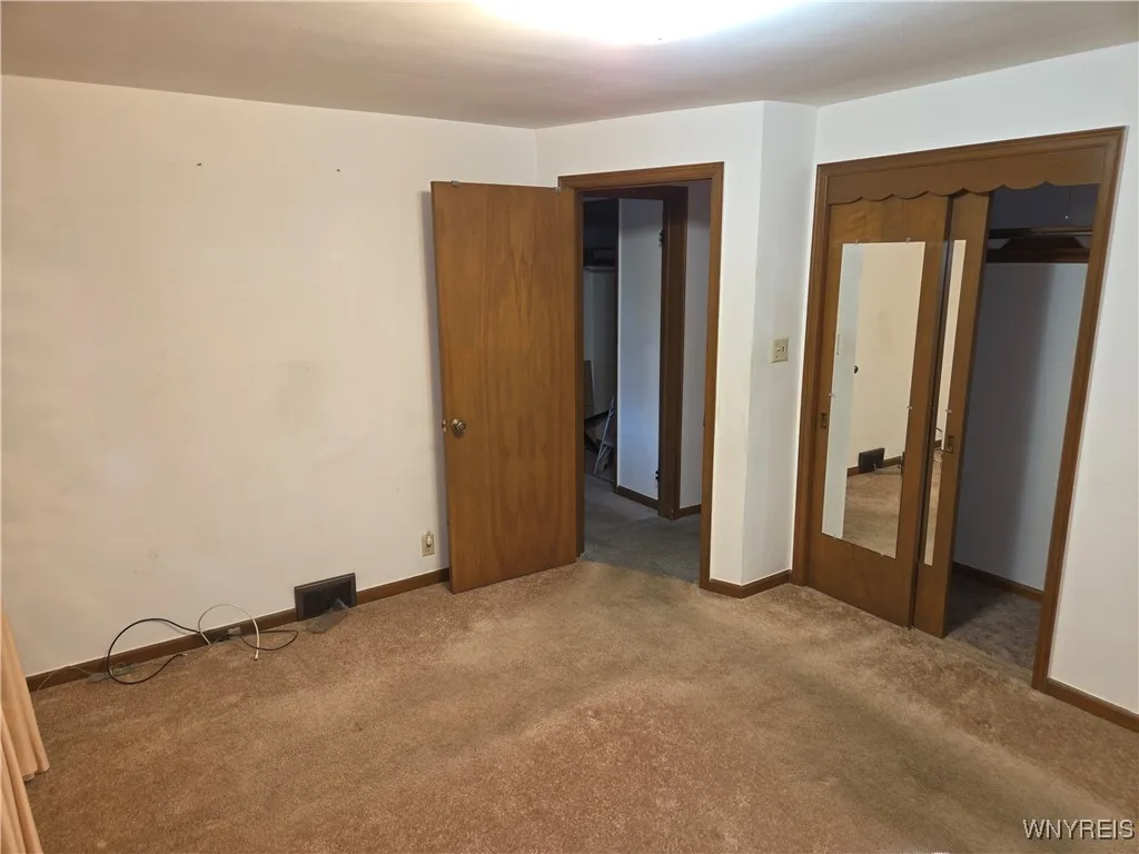 2595 Jerauld Avenue, Niagara Falls, New York 14305, Niagara Falls, New York 14305, 3 Bedrooms Bedrooms, 6 Rooms Rooms,1 BathroomBathrooms,Residential,For Sale,2595 Jerauld Avenue, Niagara Falls, New York 14305,B1616188