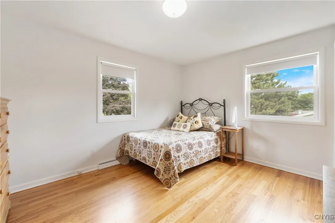 307 Fayette Drive, Manlius, New York 13066, Manlius, New York 13066, 3 Bedrooms Bedrooms, 8 Rooms Rooms,2 BathroomsBathrooms,Residential,Closed,307 Fayette Drive, Manlius, New York 13066,0,S1615401